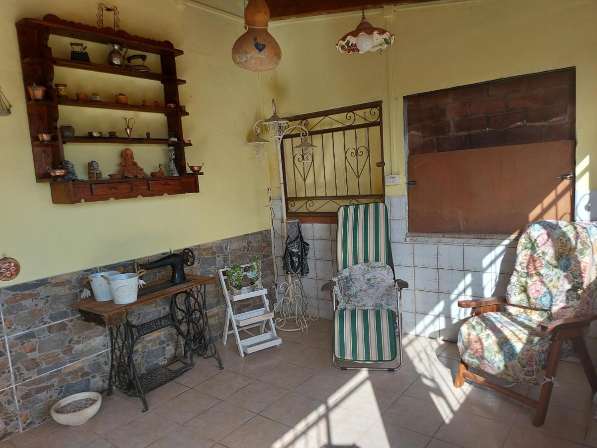Apartamento Sa Domu 'E Pisittu Iglesias Exterior foto